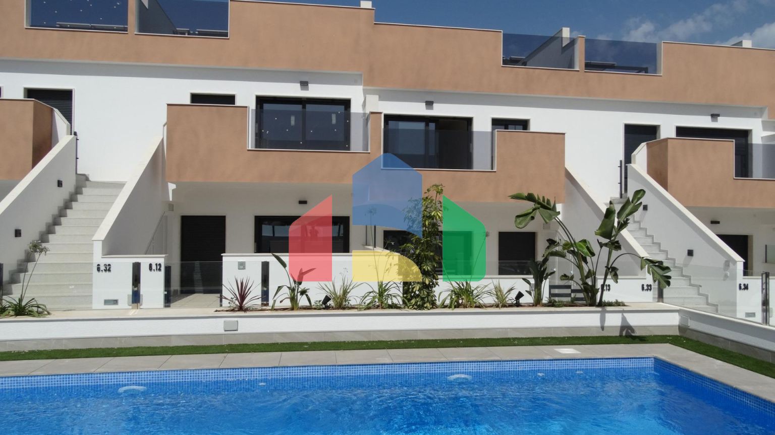 Новые бунгало с солярием или садом в Пилар-де-ла-Орадада