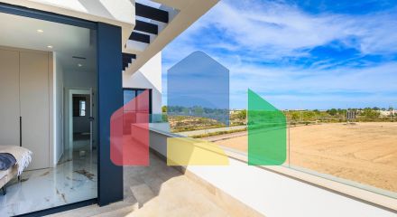 НОВЫЕ ВИЛЛЫ В ПИЛАР-ДЕ-ЛА-ОРАДАДА НА ПОЛЕ ДЛЯ ГОЛЬФА