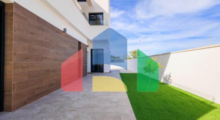 НОВЫЕ ВИЛЛЫ В ПИЛАР-ДЕ-ЛА-ОРАДАДА НА ПОЛЕ ДЛЯ ГОЛЬФА