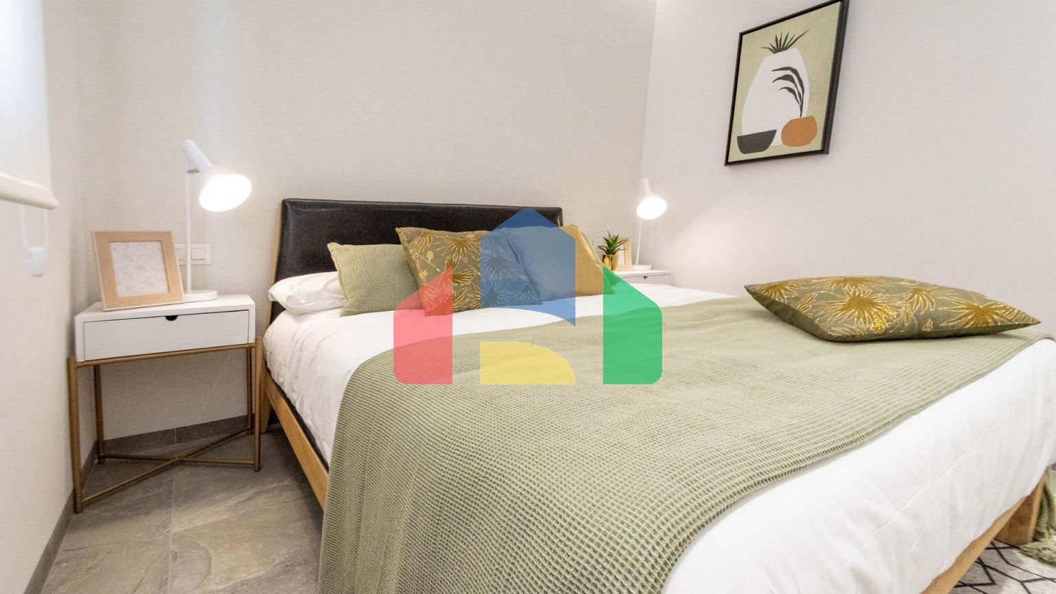 НОВЫЕ ВИЛЛЫ В ПИЛАР-ДЕ-ЛА-ОРАДАДА НА ПОЛЕ ДЛЯ ГОЛЬФА