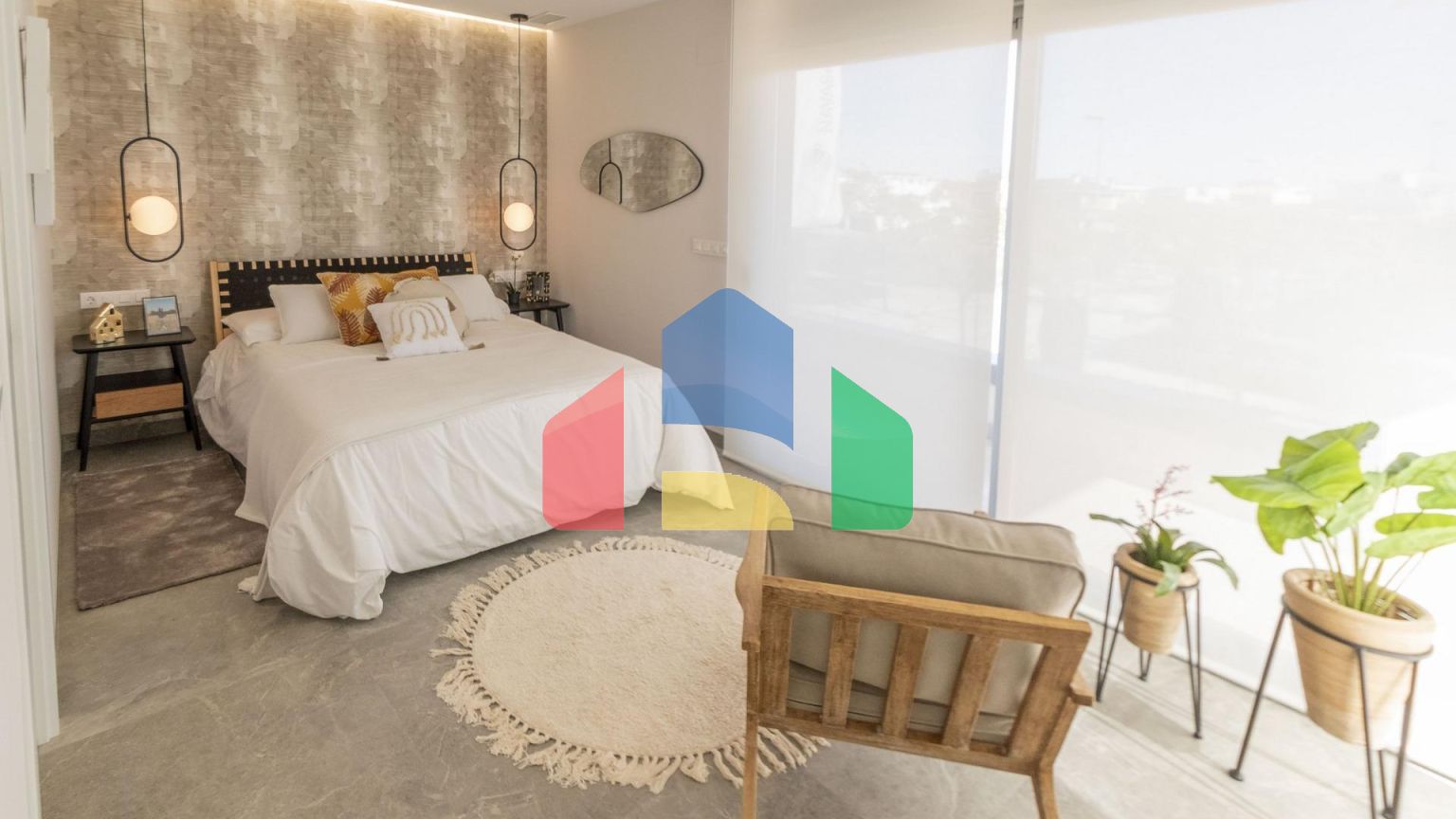 НОВЫЕ ВИЛЛЫ В ПИЛАР-ДЕ-ЛА-ОРАДАДА НА ПОЛЕ ДЛЯ ГОЛЬФА