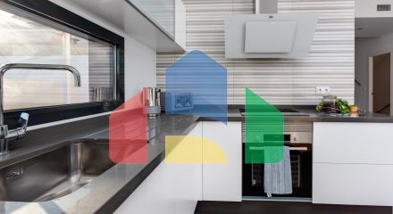 СРЕДИЗЕМНОМОРСКАЯ ВИЛЛА В ГОРОДСКОЙ ЗОНЕ НЕДАЛЕКО ОТ МОРЯ СРЕДИЗЕМНОМОРСКАЯ ВИЛЛА В ГОРОДСКОЙ ЗОНЕ НЕДАЛЕКО ОТ МОРЯ