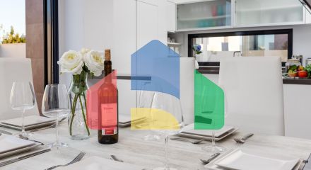 СРЕДИЗЕМНОМОРСКАЯ ВИЛЛА В ГОРОДСКОЙ ЗОНЕ НЕДАЛЕКО ОТ МОРЯ СРЕДИЗЕМНОМОРСКАЯ ВИЛЛА В ГОРОДСКОЙ ЗОНЕ НЕДАЛЕКО ОТ МОРЯ