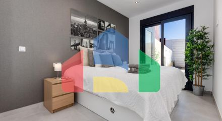 СРЕДИЗЕМНОМОРСКАЯ ВИЛЛА В ГОРОДСКОЙ ЗОНЕ НЕДАЛЕКО ОТ МОРЯ СРЕДИЗЕМНОМОРСКАЯ ВИЛЛА В ГОРОДСКОЙ ЗОНЕ НЕДАЛЕКО ОТ МОРЯ