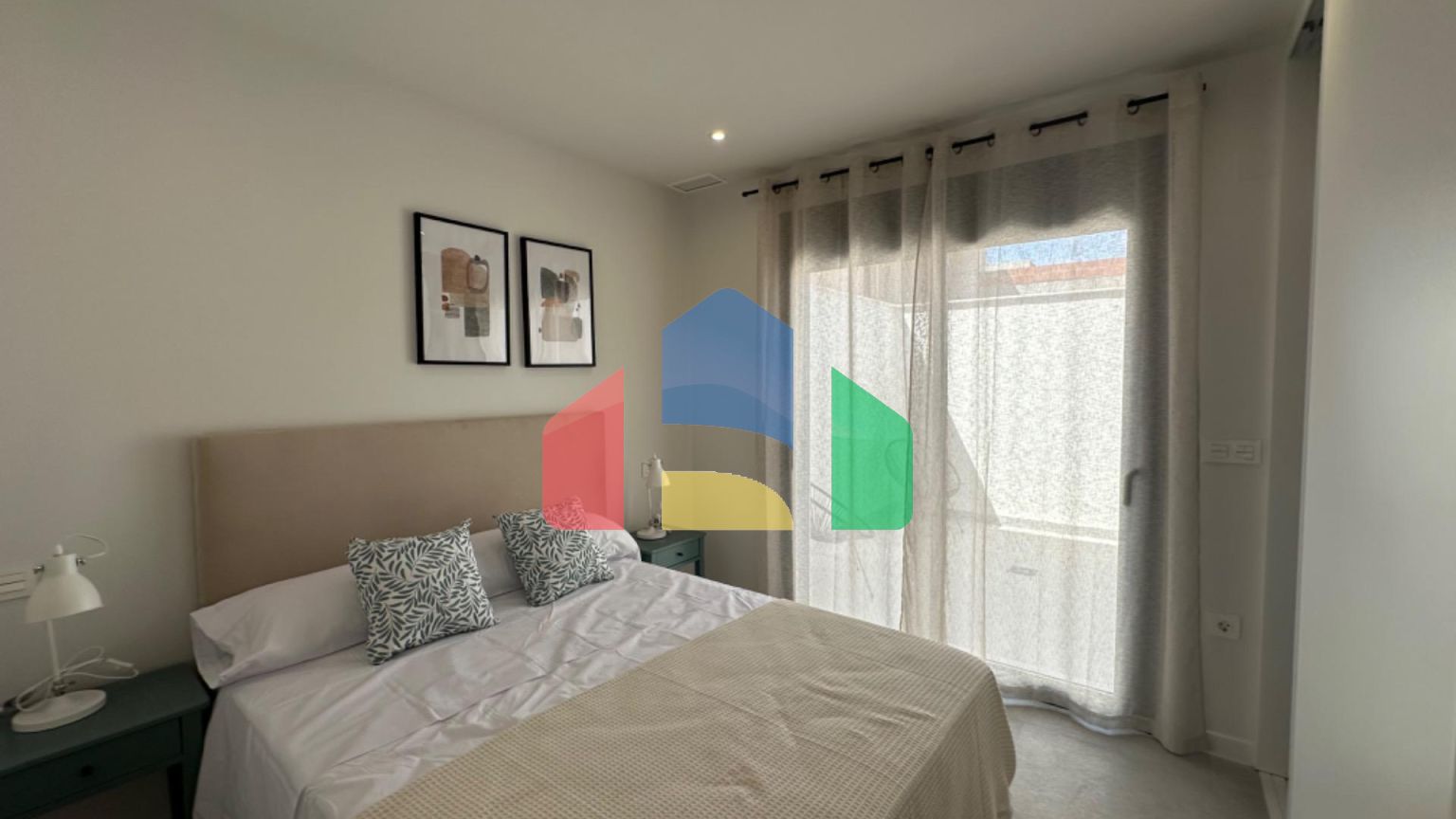 Комплекс из 6 бунгало в Пилар де ла Орадада