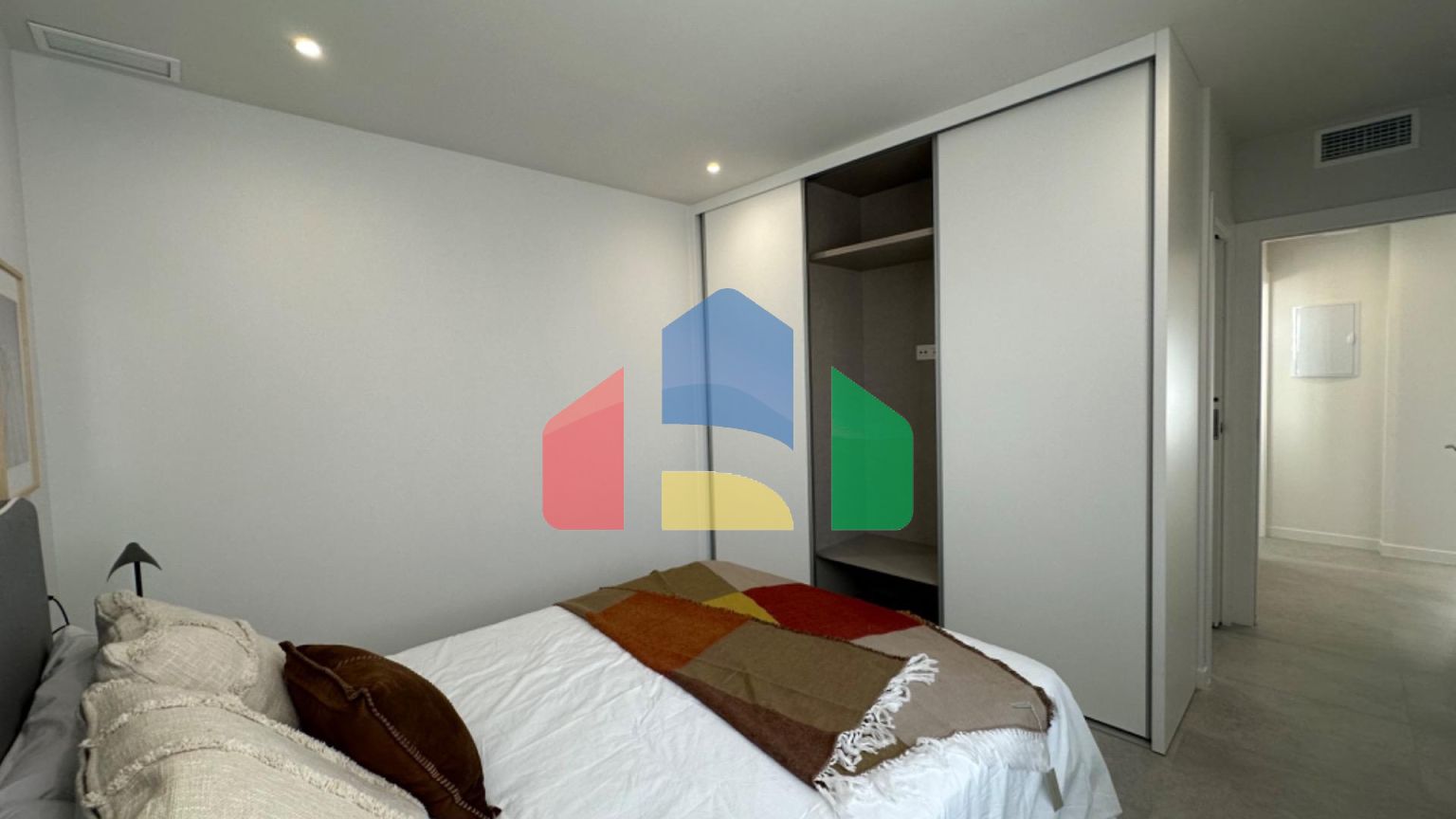 Комплекс из 6 бунгало в Пилар де ла Орадада