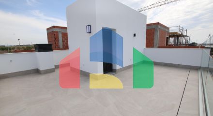 Комплекс из 15 вилл в Пилар де ла Орадада Комплекс из 15 вилл в Пилар де ла Орадада