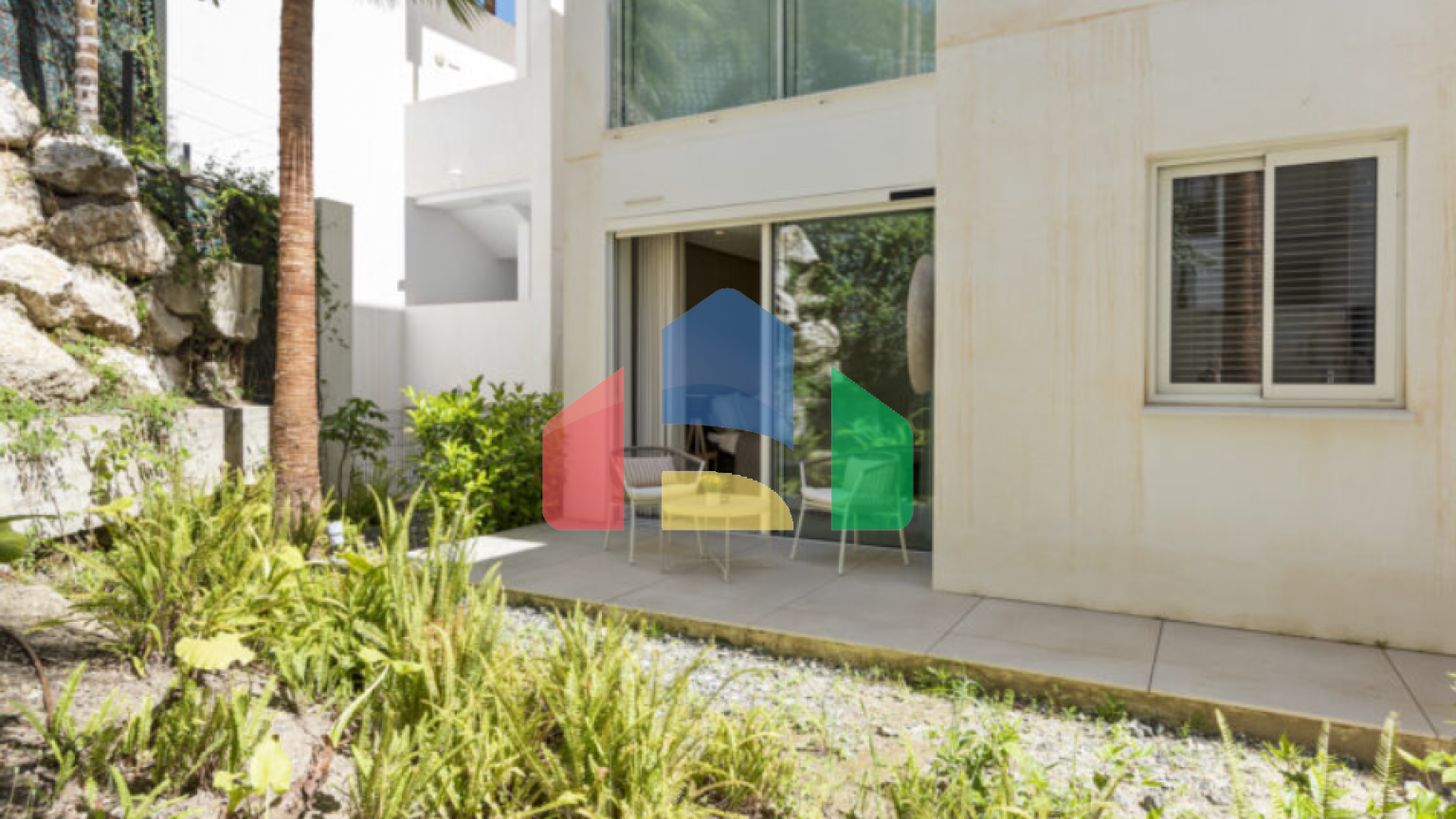 Идиллический апартамент с 3 спальнями и видом на море в Palo Alto, Марбелья