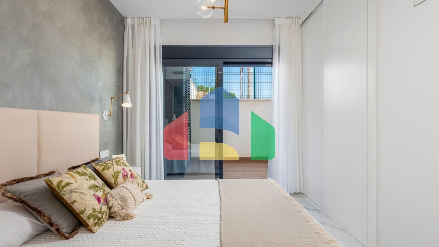 Бунгало в Сан-Мигель-де-Салинас ID B10328