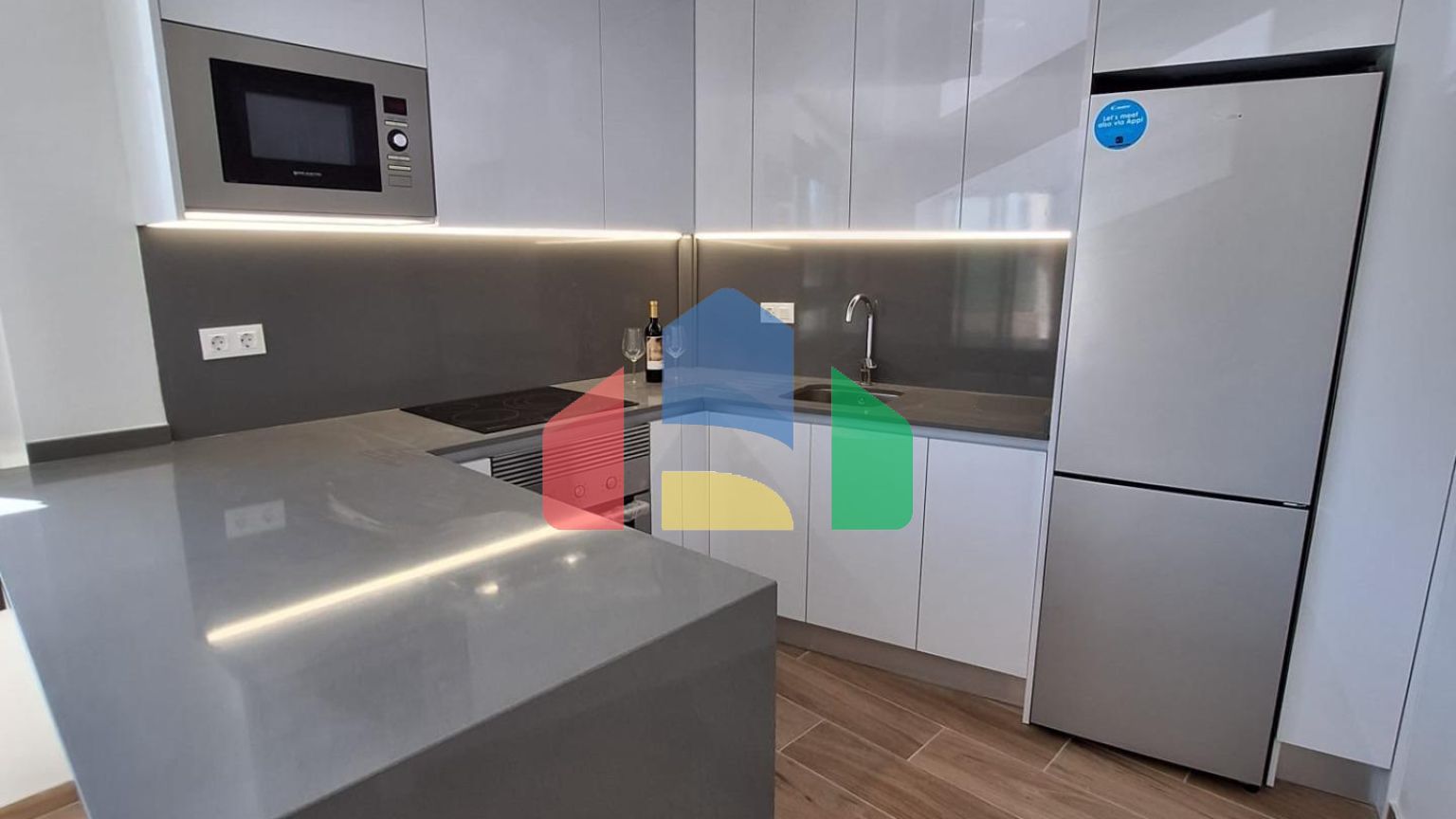 Недавно построенная квартира в Вилламартине с парковкой и общим бассейном