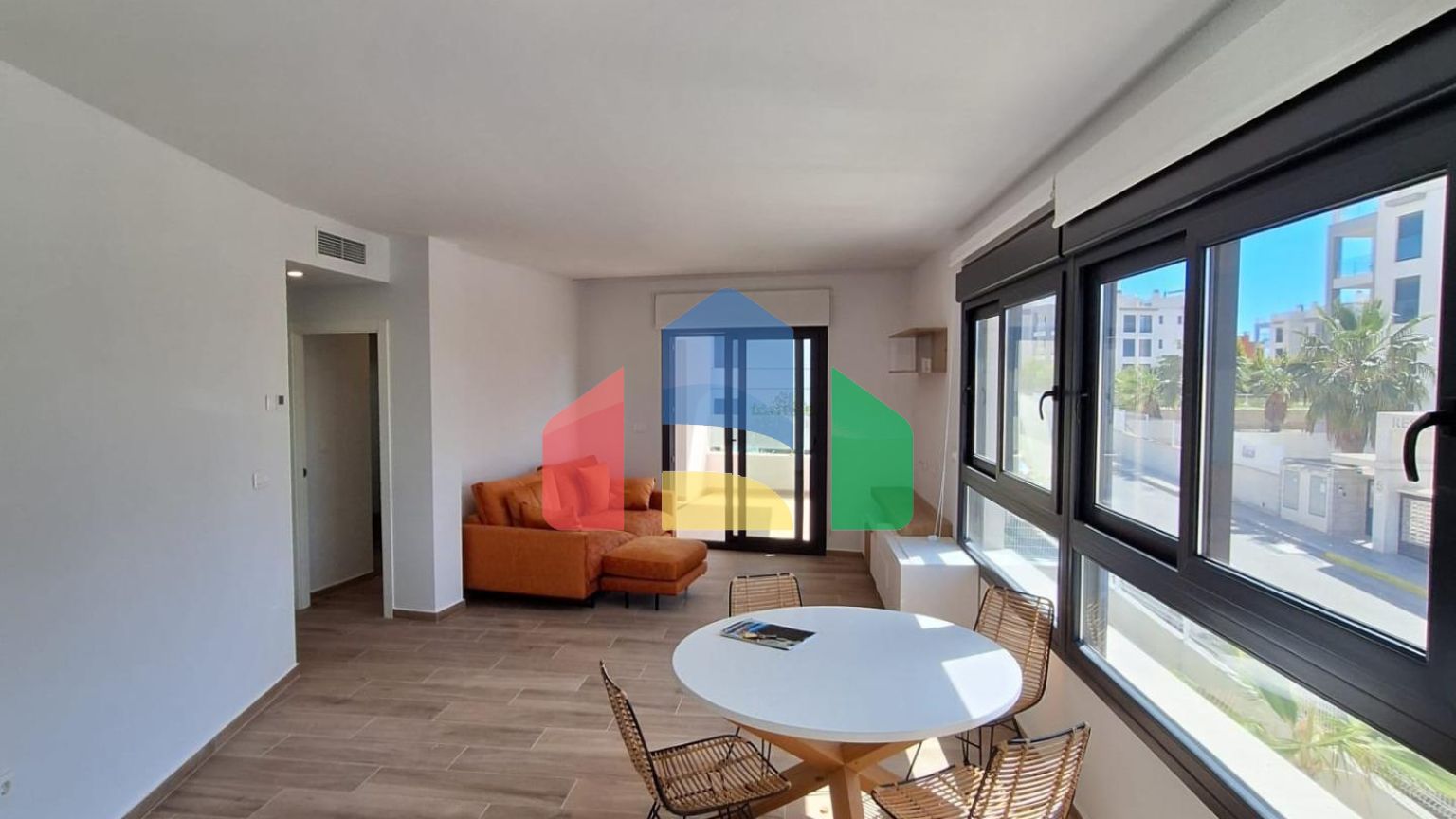 Недавно построенная квартира в Вилламартине с парковкой и общим бассейном