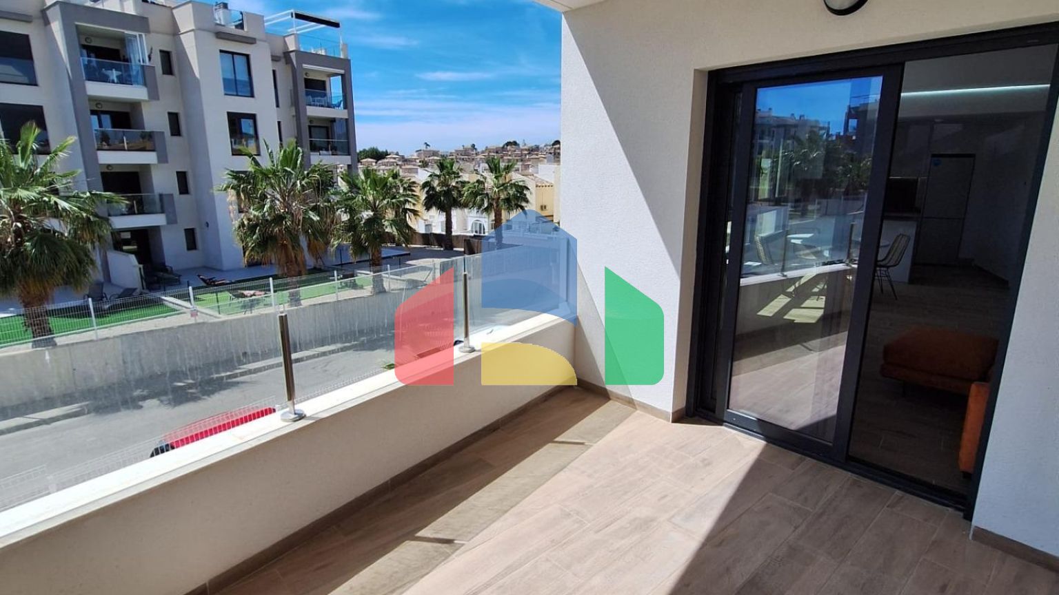 Недавно построенная квартира в Вилламартине с парковкой и общим бассейном