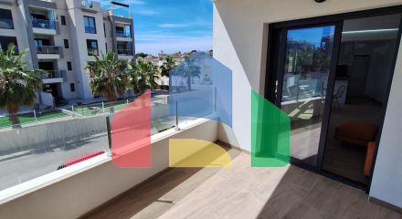 Недавно построенная квартира в Вилламартине с парковкой и общим бассейном