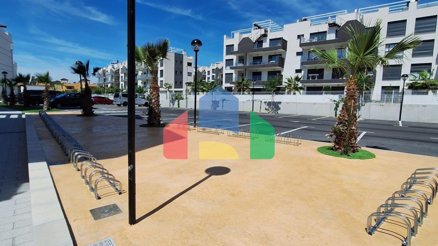 Недавно построенная квартира в Вилламартине с парковкой и общим бассейном