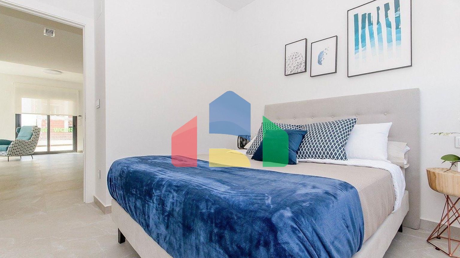 НОВЫЕ БУНГАЛО В САН-МИГЕЛЬ-ДЕ-САЛИНАС