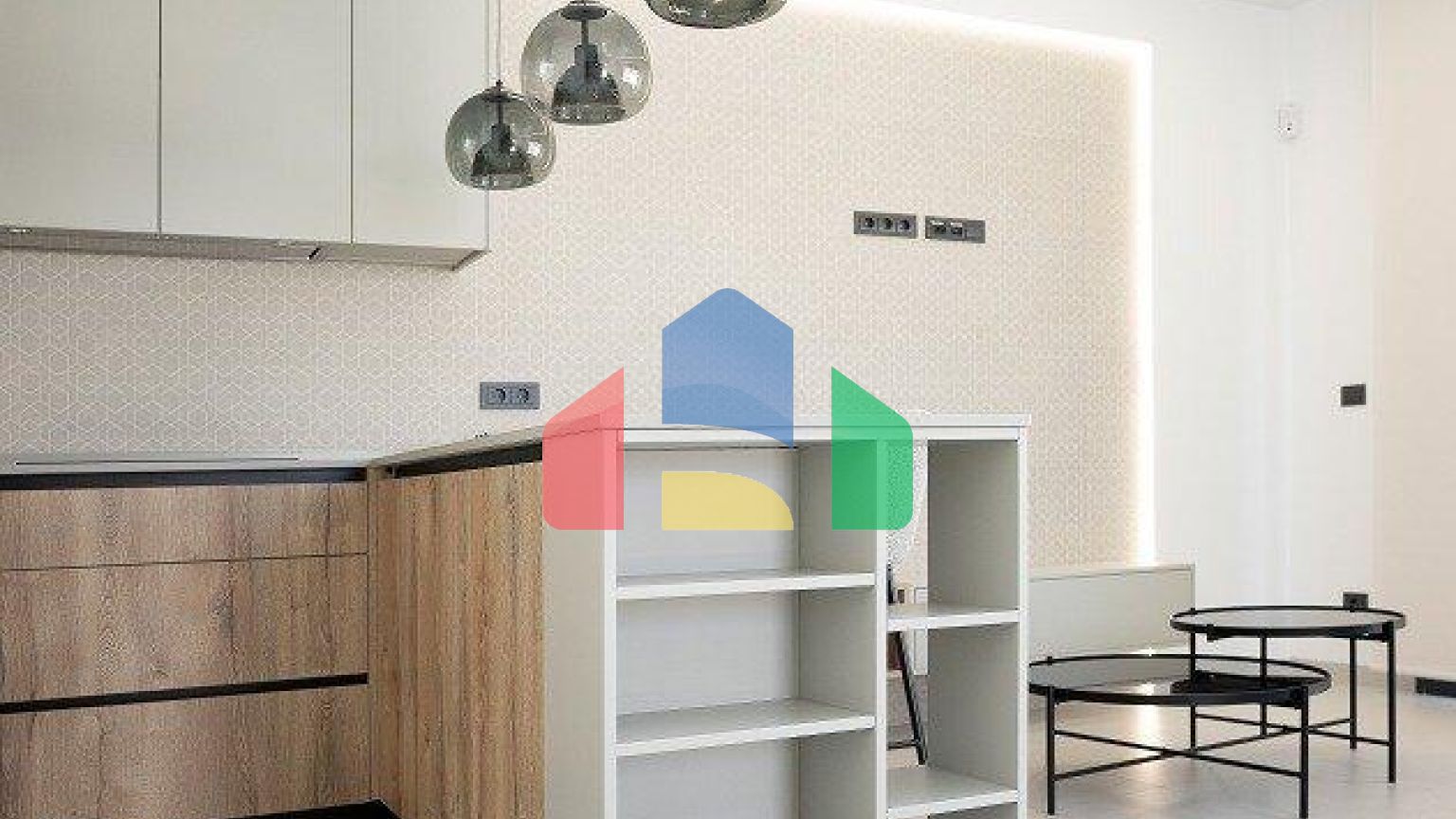 СОВРЕМЕННАЯ ВИЛЛА СО ВСЕМИ УДОБСТВАМИ