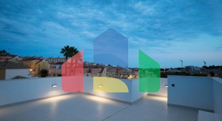 Жилой комплекс, состоящий из 6 новых отдельно стоящих вилл.