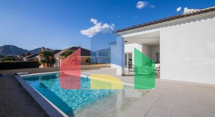 NEW BUILD VILLAS IN PINOSO