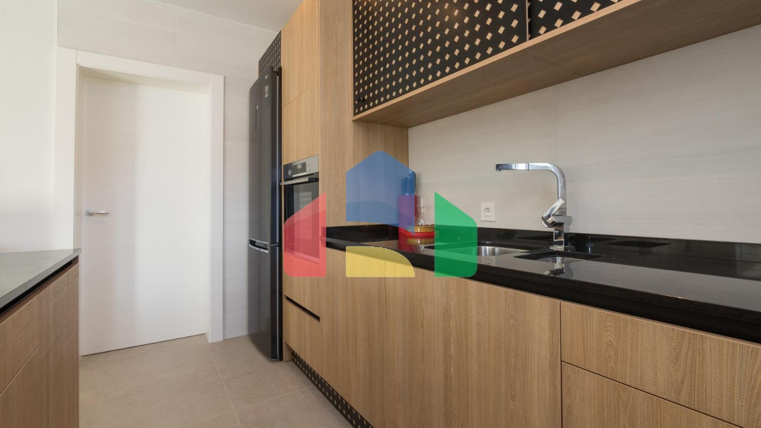 НОВЫЕ ВИЛЛЫ В ПИНОСО