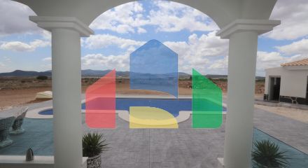 НОВЫЕ ВИЛЛЫ В ПИНОСО