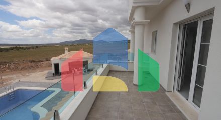 НОВЫЕ ВИЛЛЫ В ПИНОСО