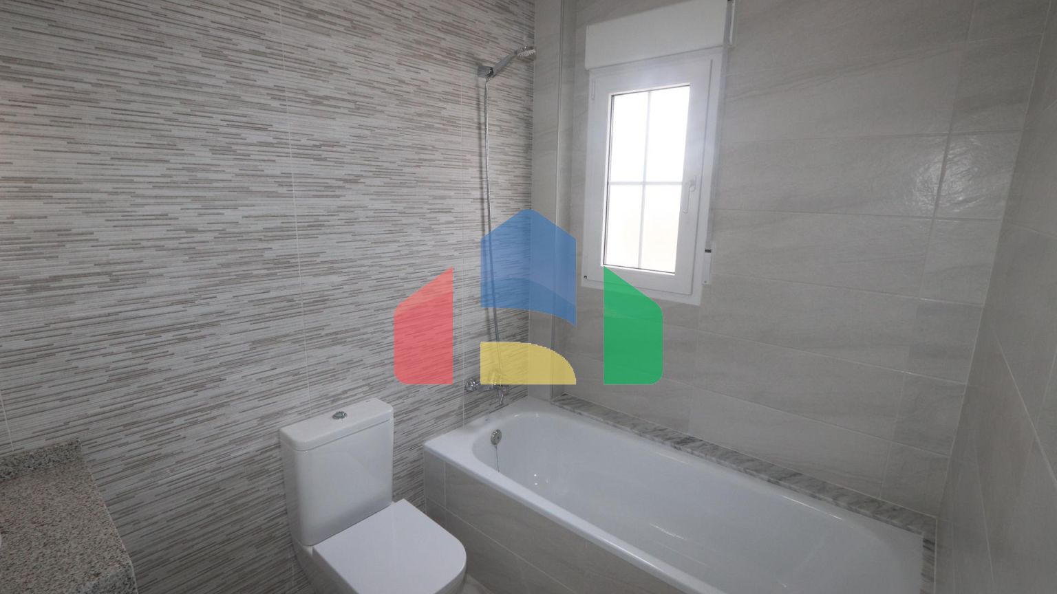 НОВЫЕ ВИЛЛЫ В ПИНОСО