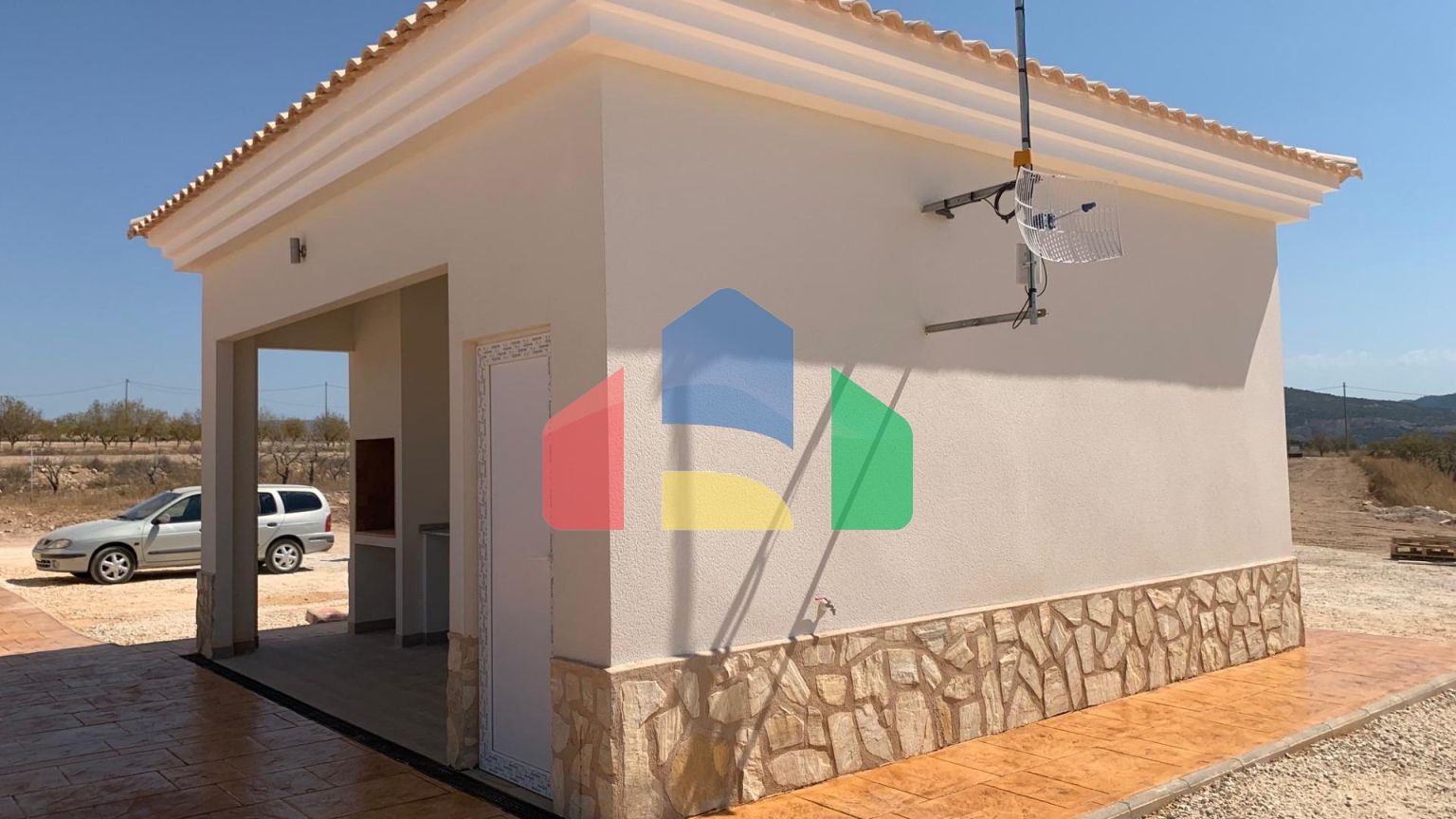 НОВЫЕ ВИЛЛЫ В ПИНОСО