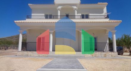 NEW BUILD VILLAS IN PINOSO