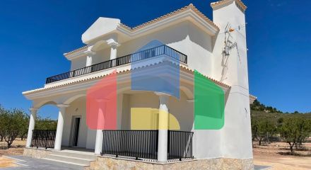 NEW BUILD VILLAS IN PINOSO