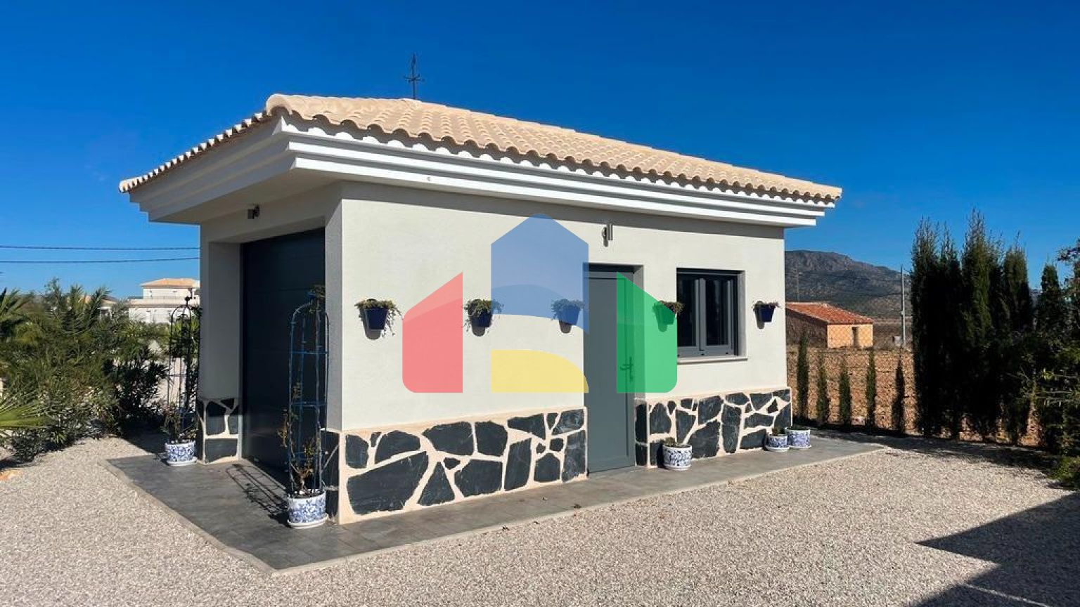 НОВЫЕ ВИЛЛЫ В ПИНОСО