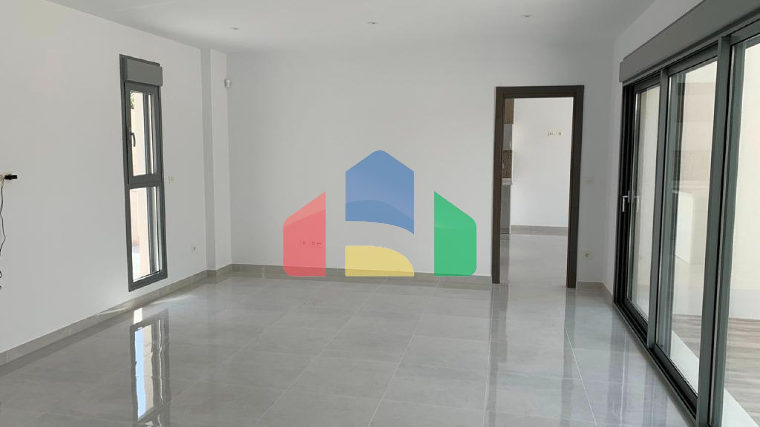 НОВЫЕ ВИЛЛЫ В ПИНОСО