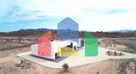 НОВЫЕ ВИЛЛЫ В ПИНОСО