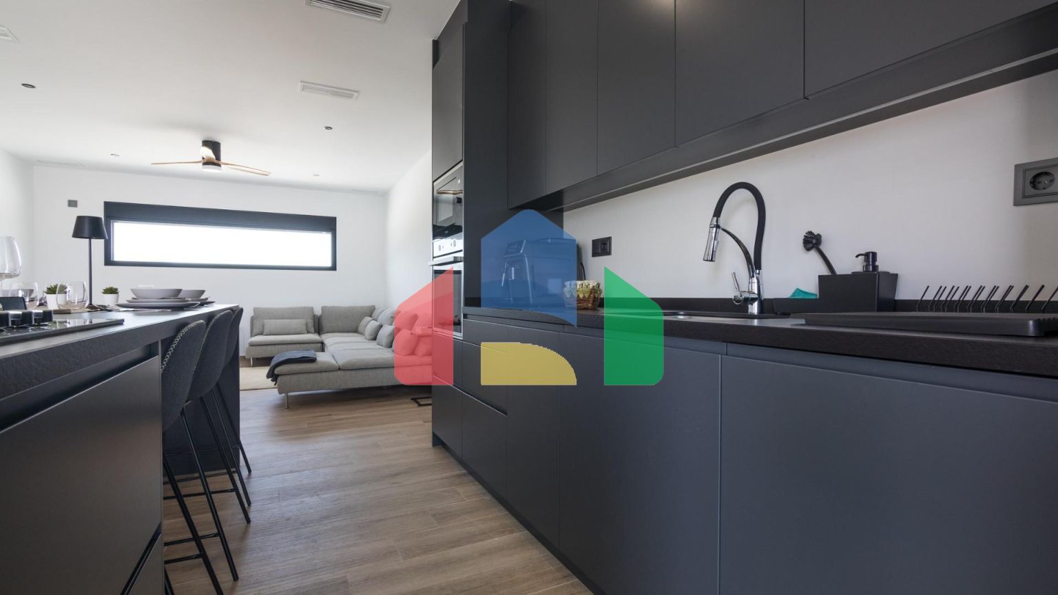 НОВЫЕ ВИЛЛЫ В ПИНОСО