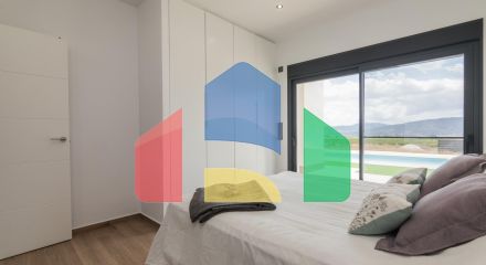 НОВЫЕ ВИЛЛЫ В ПИНОСО