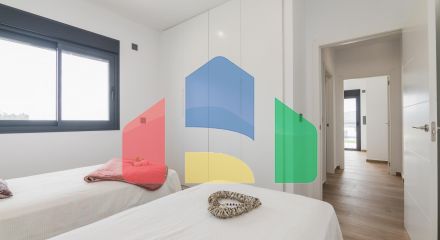 НОВЫЕ ВИЛЛЫ В ПИНОСО