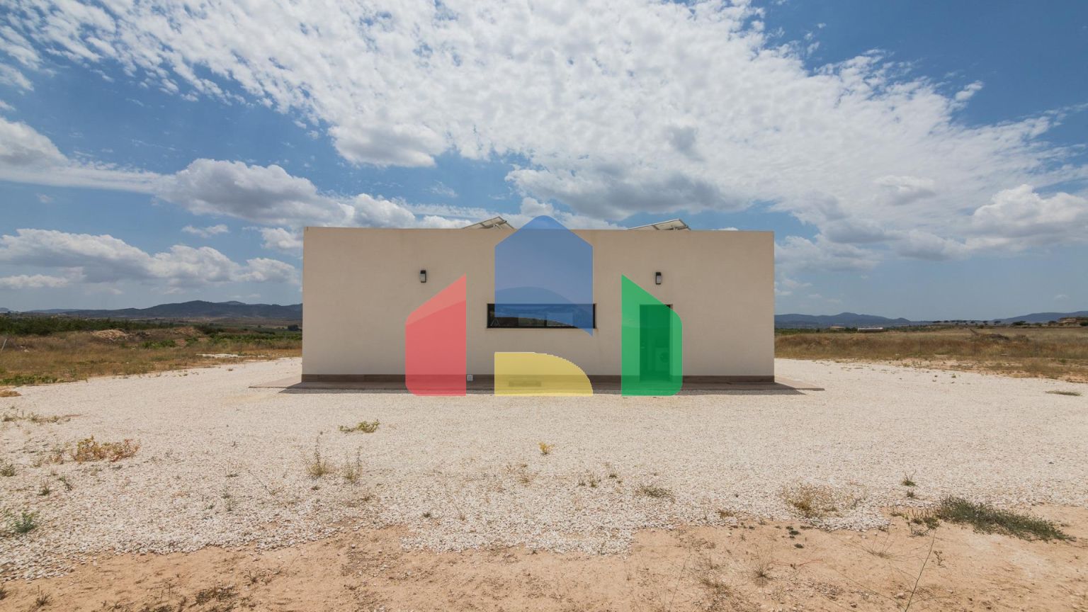 НОВЫЕ ВИЛЛЫ В ПИНОСО