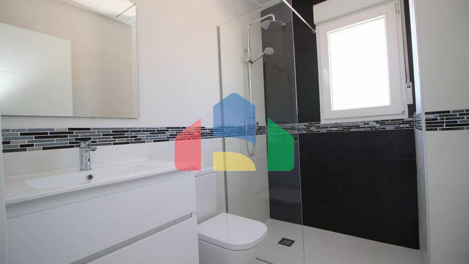 НОВЫЕ ВИЛЛЫ В ПИНОСО