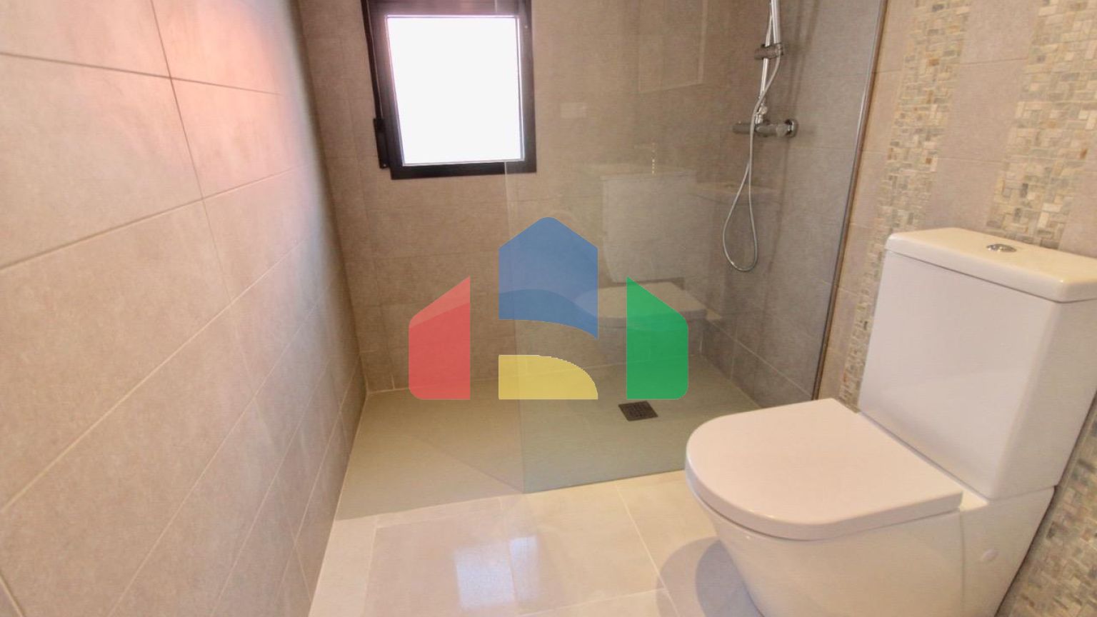 НОВЫЕ ВИЛЛЫ В ПИНОСО