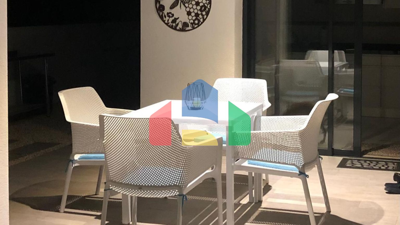 НОВЫЕ ВИЛЛЫ В ПИНОСО