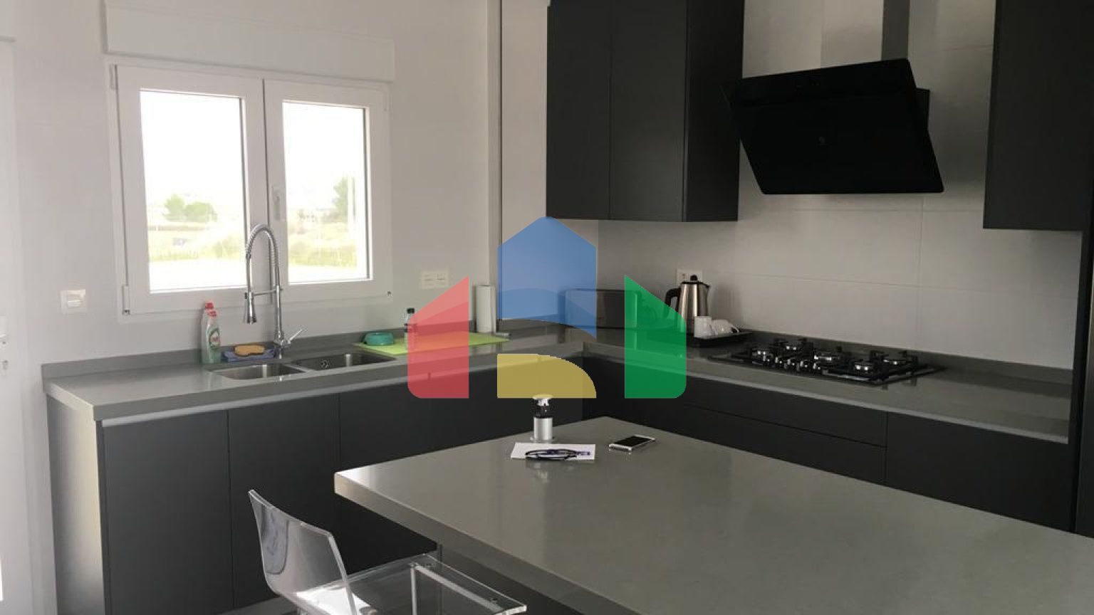 НОВЫЕ ВИЛЛЫ В ПИНОСО