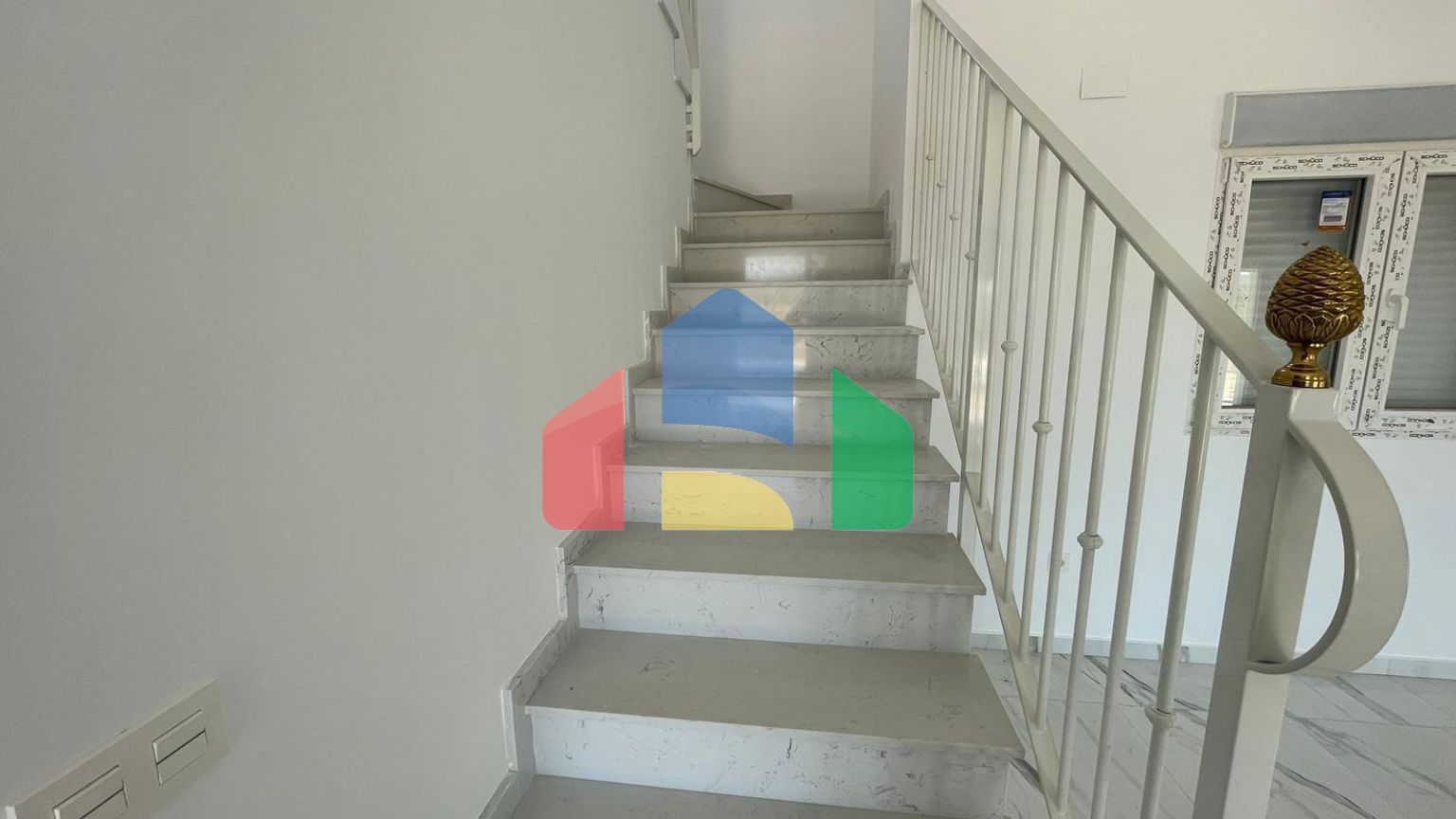 НОВЫЕ ВИЛЛЫ В ПИНОСО