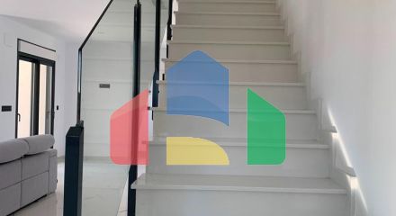 НОВЫЕ ВИЛЛЫ В ПИНОСО