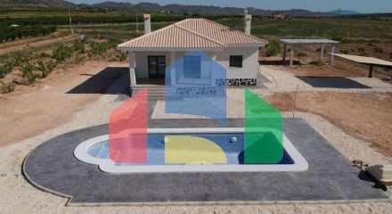 НОВЫЕ ВИЛЛЫ В ПИНОСО