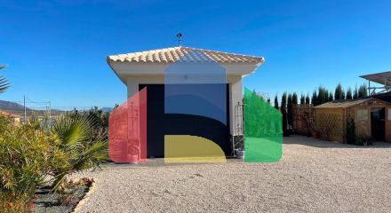 НОВЫЕ ВИЛЛЫ В ПИНОСО