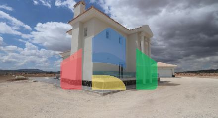 NEW BUILD VILLAS IN PINOSO