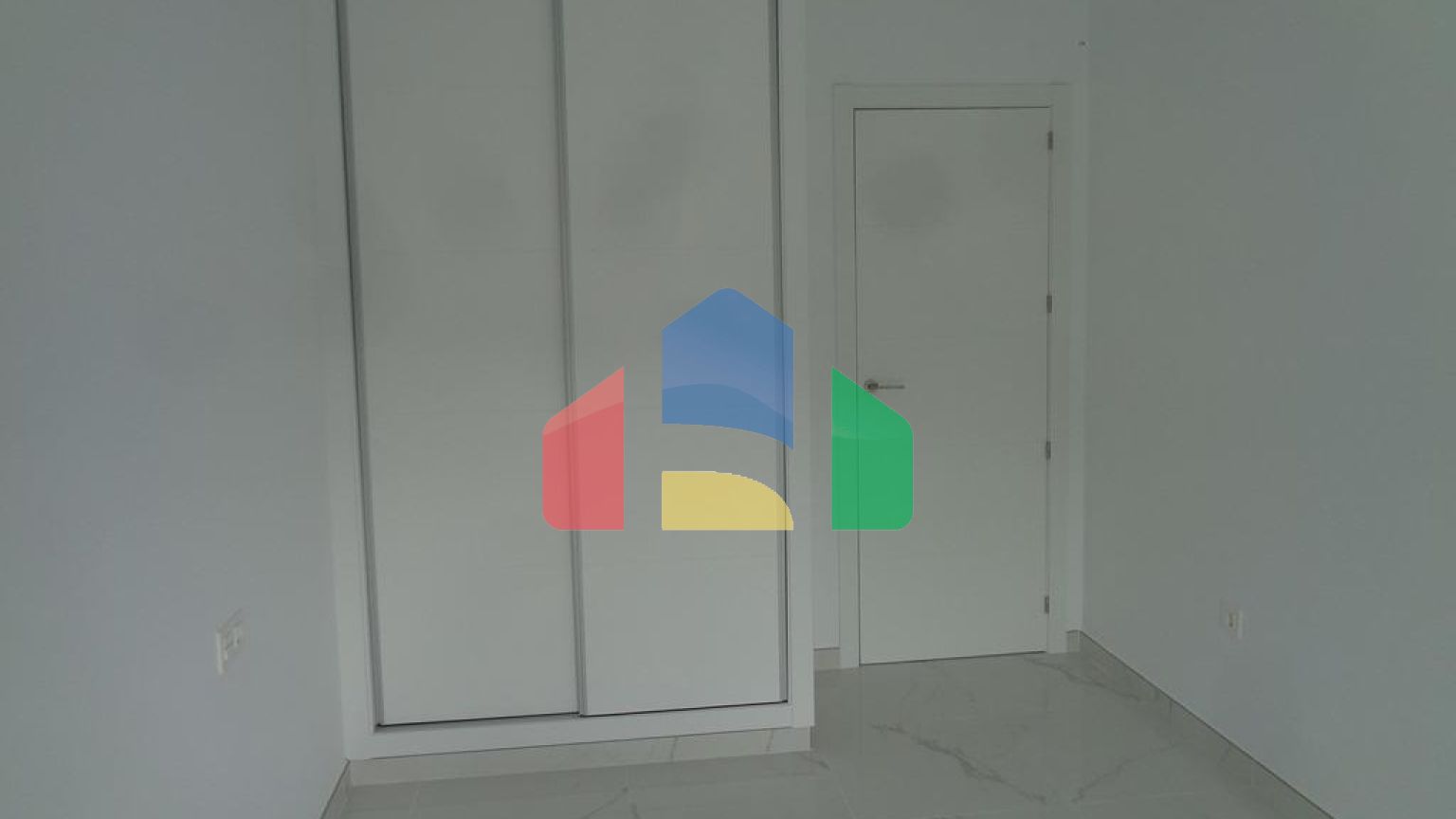 НОВЫЕ ВИЛЛЫ В ПИНОСО