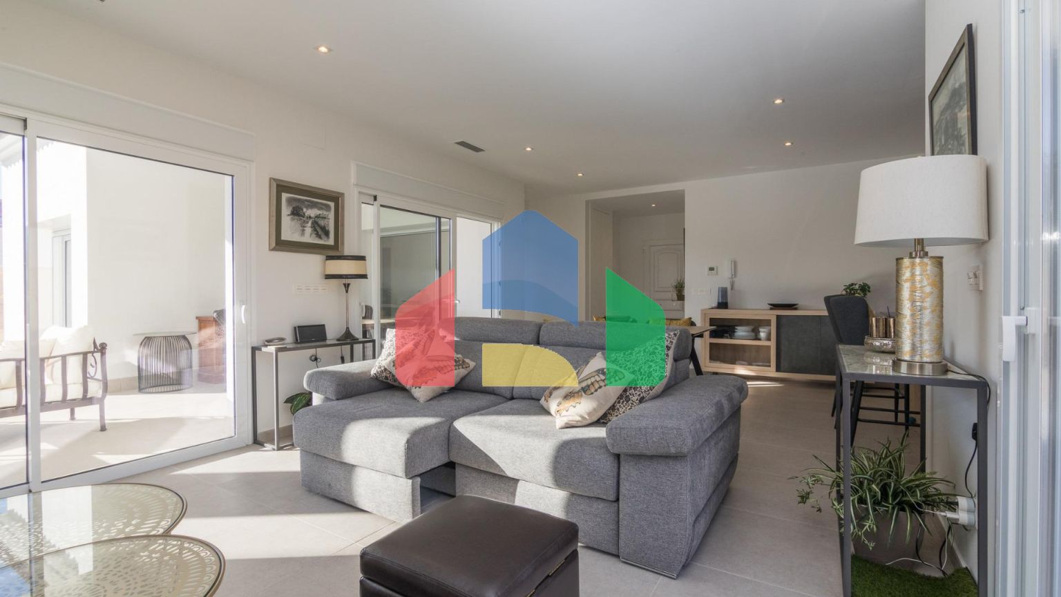 НОВЫЕ ВИЛЛЫ В ПИНОСО