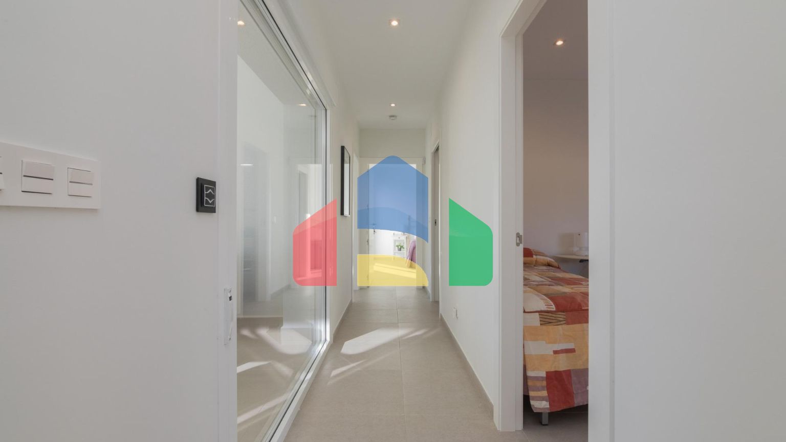 НОВЫЕ ВИЛЛЫ В ПИНОСО