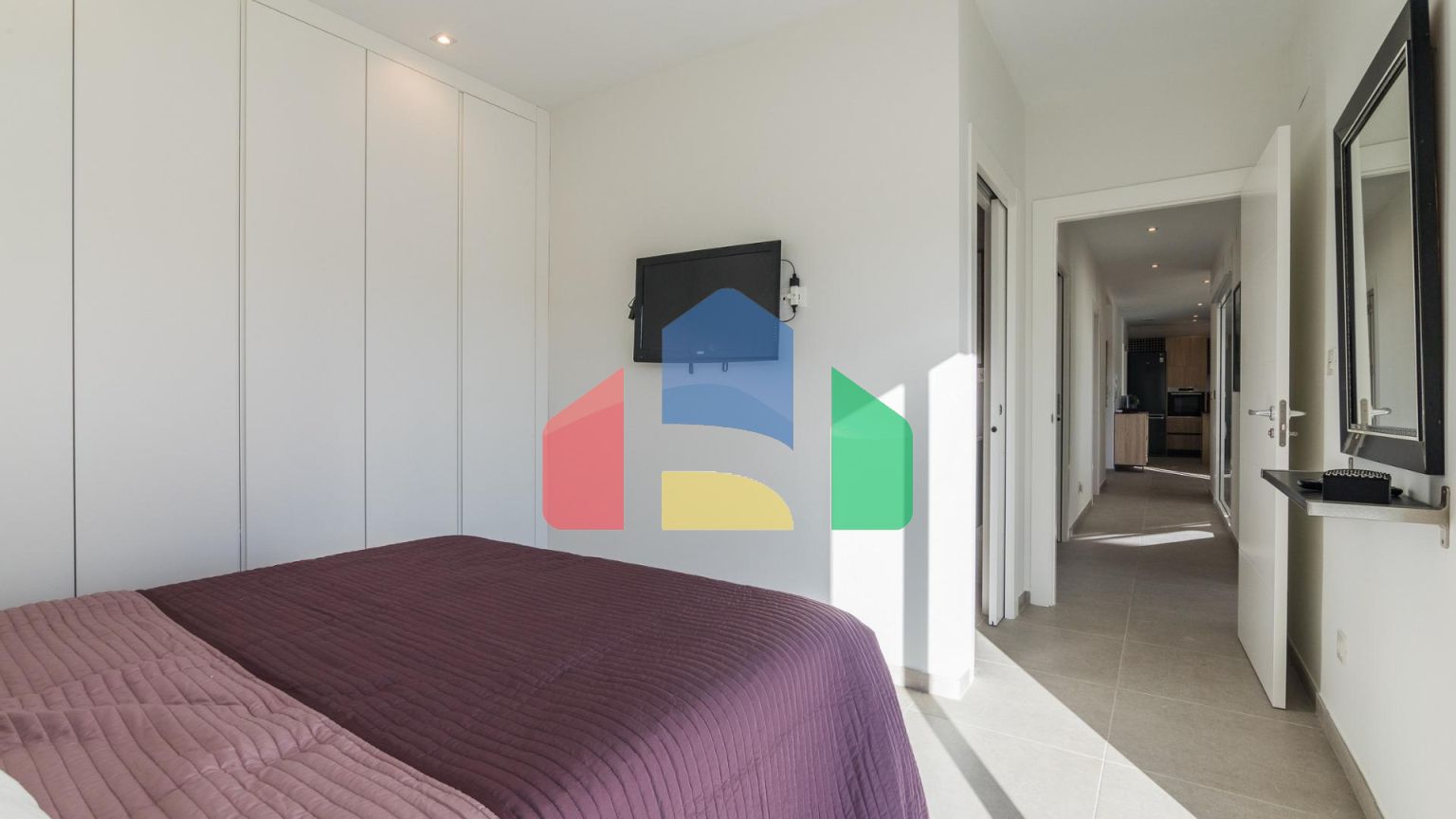 НОВЫЕ ВИЛЛЫ В ПИНОСО