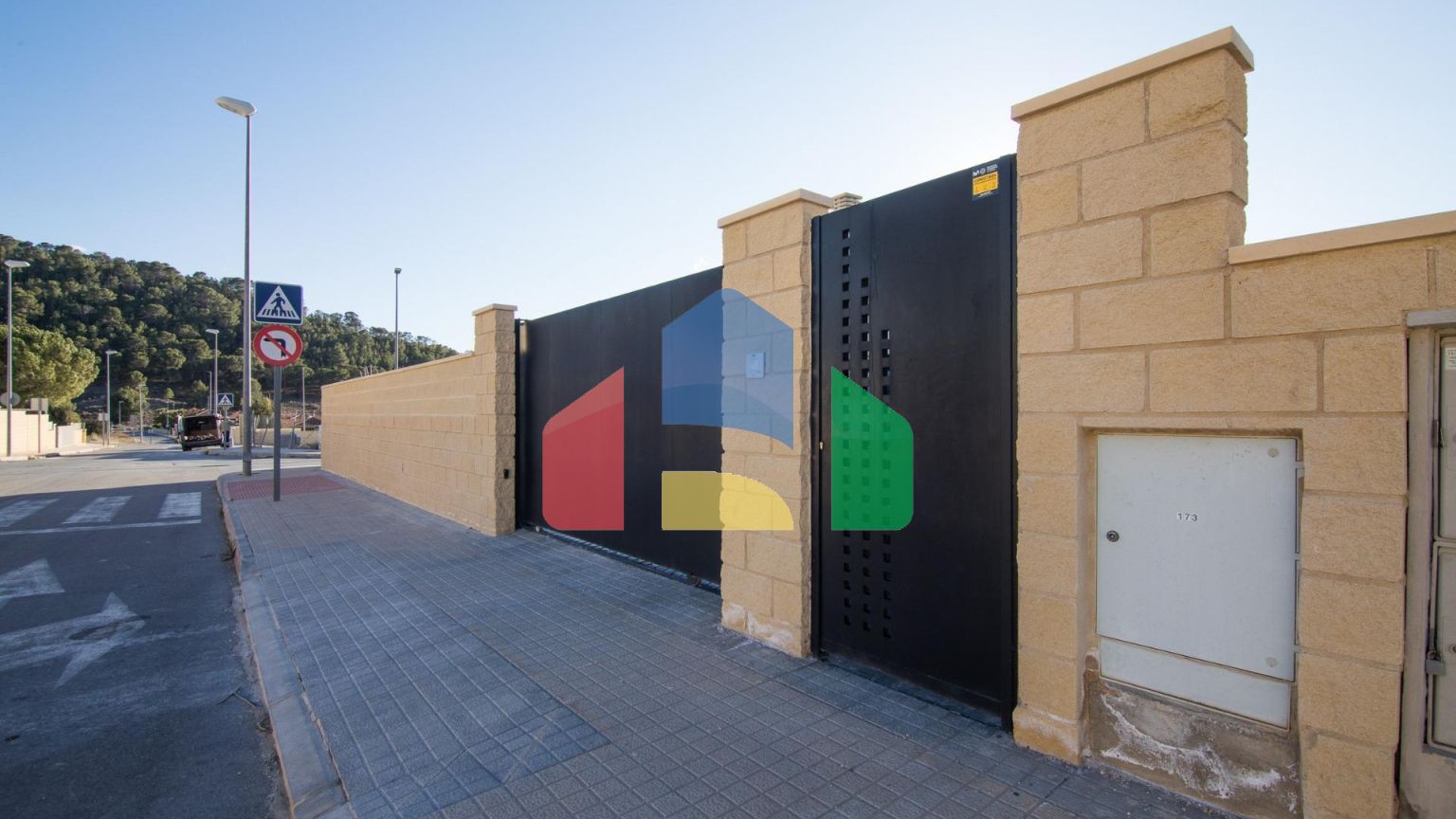 НОВЫЕ ВИЛЛЫ В ПИНОСО